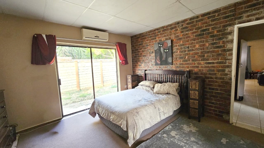 3 Bedroom Property for Sale in Riebeeckstad Free State